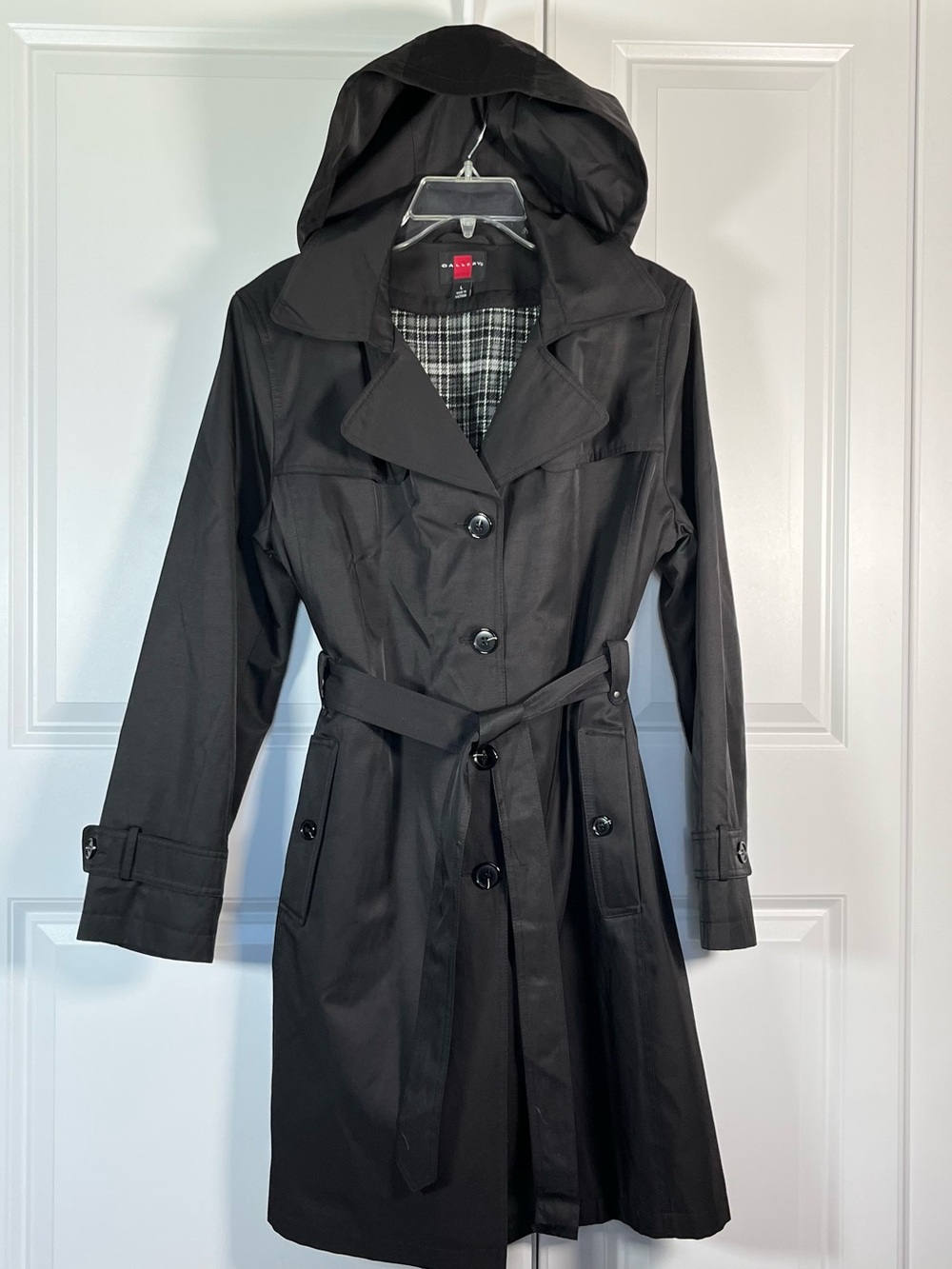 Gallery Trench Coat Size L Black Hooded Belted Removable Hood & Lining - Picture 3 of 13